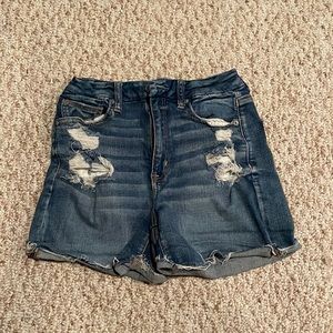 American Eagle ripped stretchy high rise jean shorts